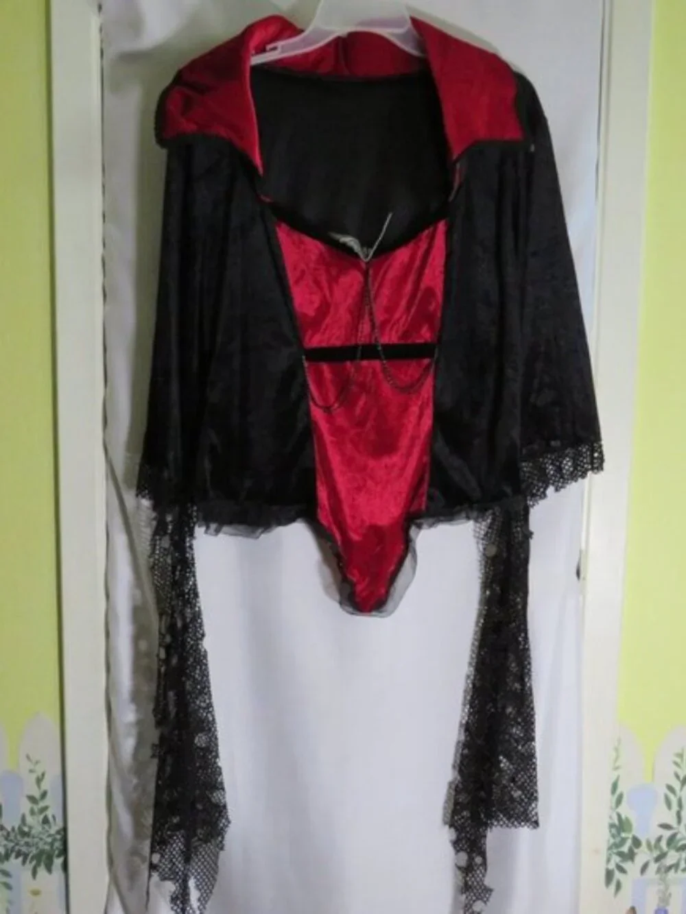 Rubies Scarlet Vampira Costume Plus Size 16-22 Vampire Goth Dress Womens XL